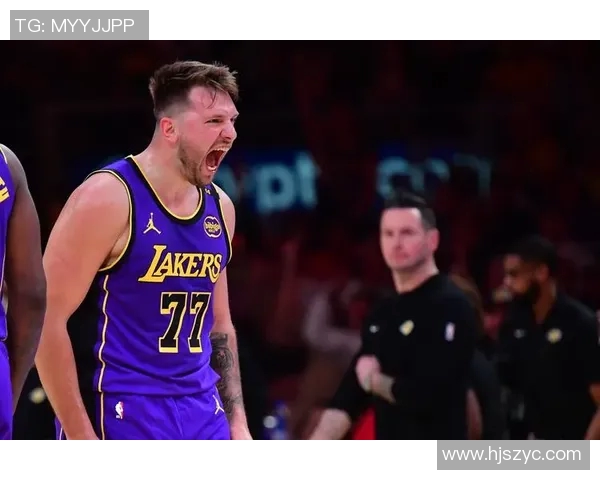 2017年火箭队与雄鹿队精彩对决录播回顾与分析